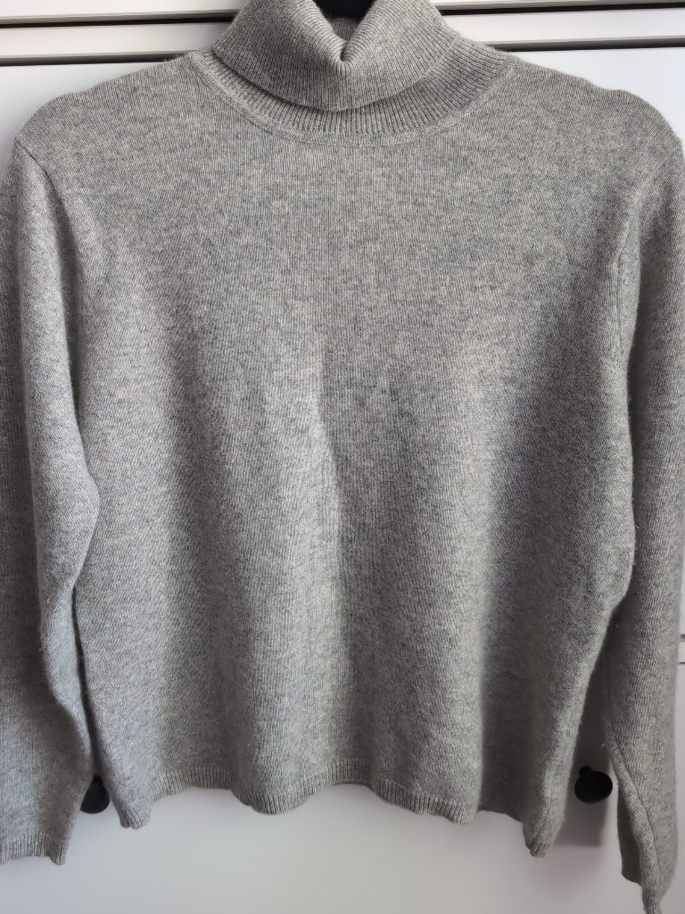 Cashmere sweater